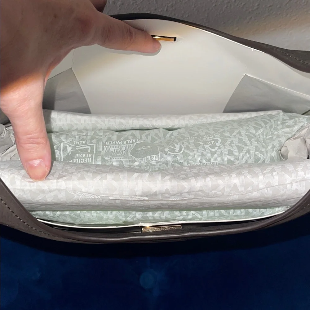 NWT Michael Kors Brown Nolita Leather Hobo Bag Large - Picture 12 of 16